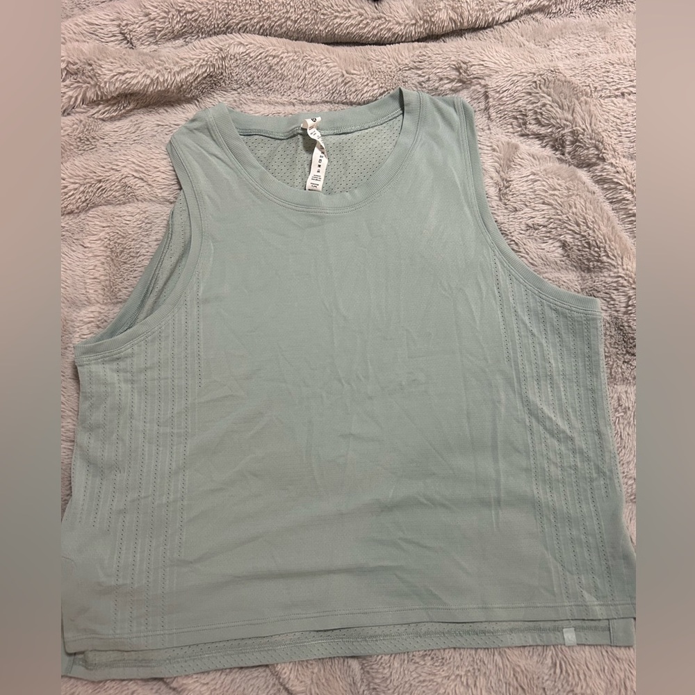 Lululemon tank top light green